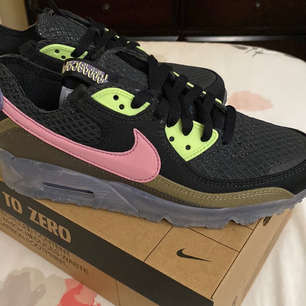 NEW Nike Air Max Terrascape 90